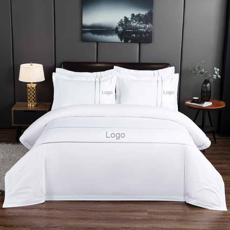 60*40s Cotton Satin Hotel Stramenta Pone Plumarium Logo