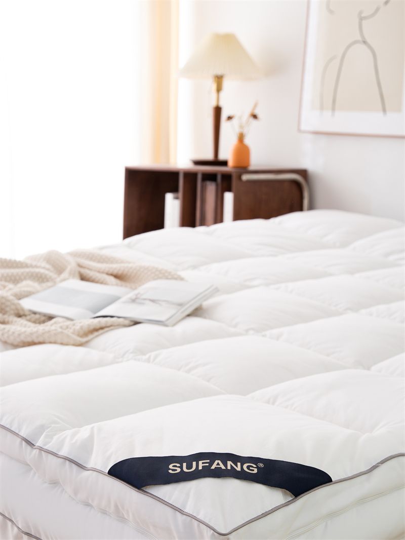 Duplex Stratis culcita Topper Cum Zipper Combinatae quaevis Microfiber implens culcita Topper Duplex Stratis culcita Topper Cum Zipper Combinatae quaevis Microfiber implens culcita Topper