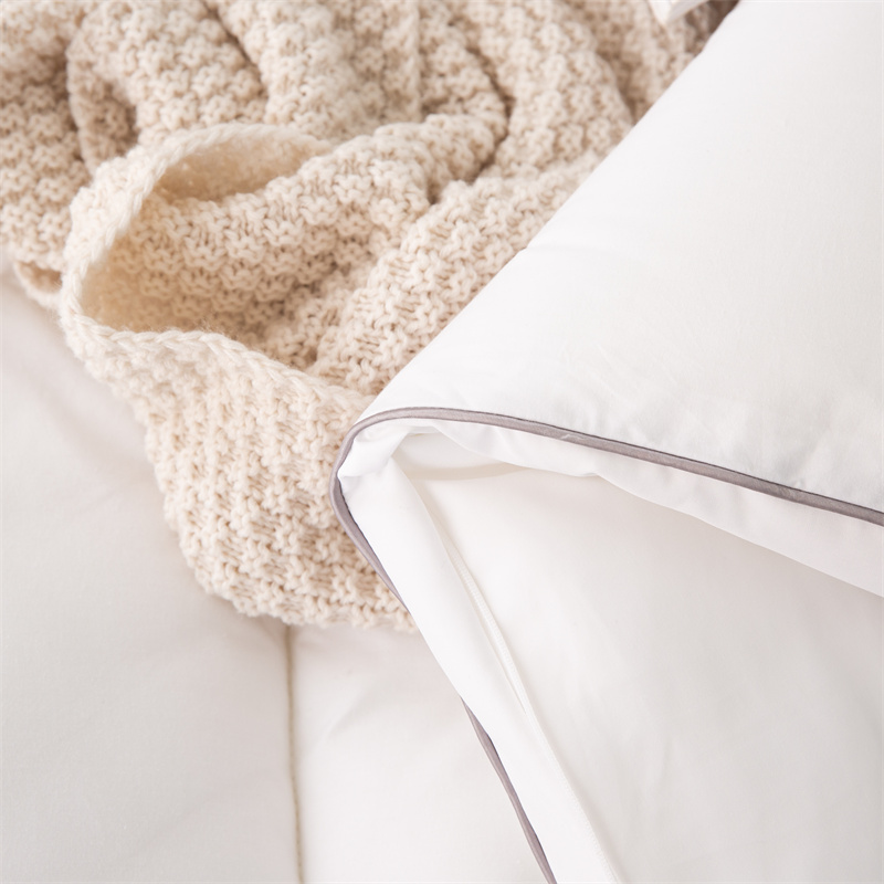 Duplex Stratis culcita Topper Cum Zipper Combinatae quaevis Microfiber implens culcita Topper Duplex Stratis culcita Topper Cum Zipper Combinatae quaevis Microfiber implens culcita Topper