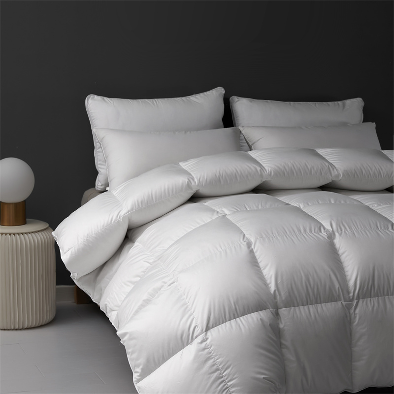 Duvet Down Feather Mollis Lux Quilt Paraclitus Hiems Duvet Down Feather Mollis Lux Quilt Paraclitus Hiems