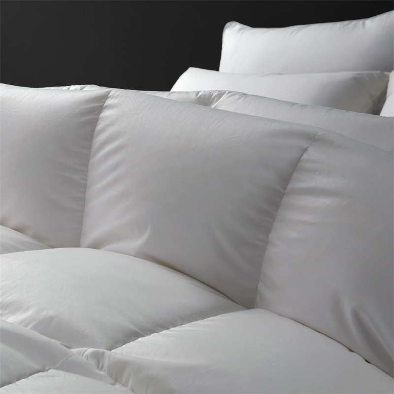 Duvet Down Feather Mollis Lux Quilt Paraclitus Hiems Duvet Down Feather Mollis Lux Quilt Paraclitus Hiems
