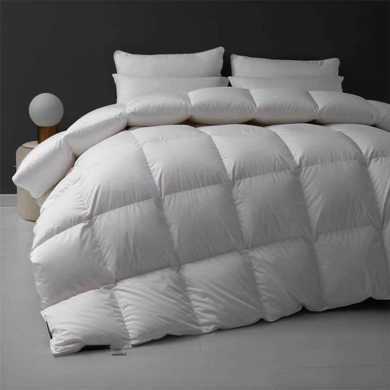 Duvet Down Feather Mollis Lux Quilt Paraclitus Hiems Duvet Down Feather Mollis Lux Quilt Paraclitus Hiems