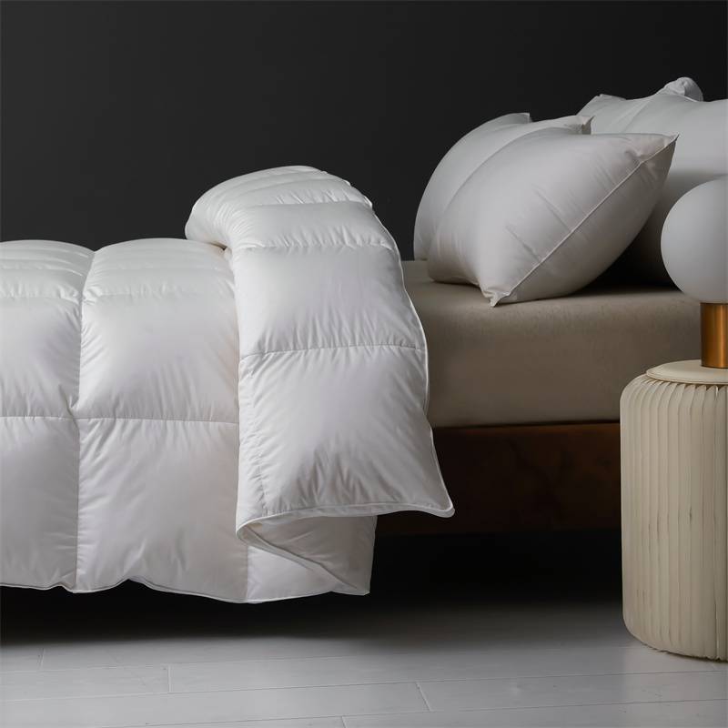 Duvet Down Feather Mollis Lux Quilt Paraclitus Hiems Duvet Down Feather Mollis Lux Quilt Paraclitus Hiems