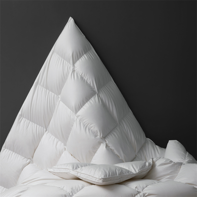 Duvet Down Feather Mollis Lux Quilt Paraclitus Hiems Duvet Down Feather Mollis Lux Quilt Paraclitus Hiems