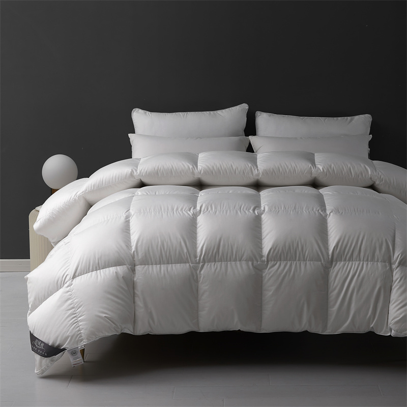Duvet Down Feather Mollis Lux Quilt Paraclitus Hiems Duvet Down Feather Mollis Lux Quilt Paraclitus Hiems