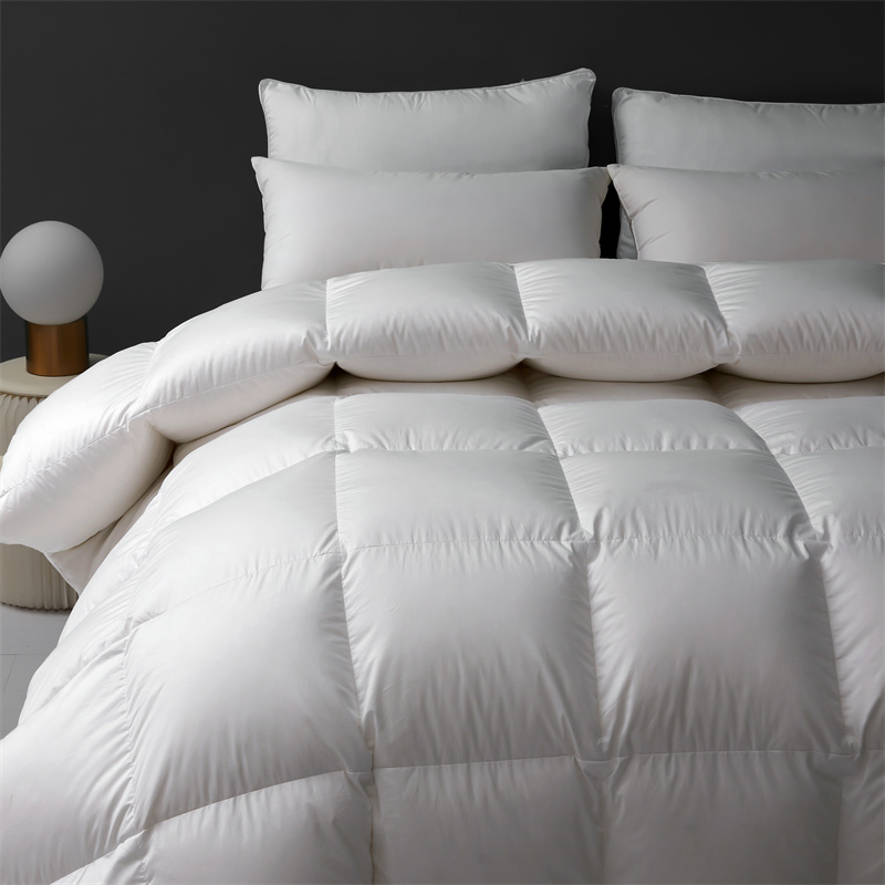 Duvet Down Feather Mollis Lux Quilt Paraclitus Hiems Duvet Down Feather Mollis Lux Quilt Paraclitus Hiems