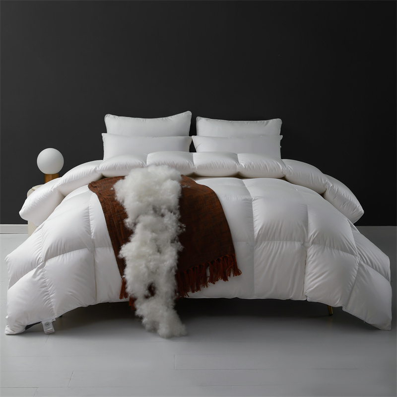 Duvet Down Feather Mollis Lux Quilt Paraclitus Hiems Duvet Down Feather Mollis Lux Quilt Paraclitus Hiems
